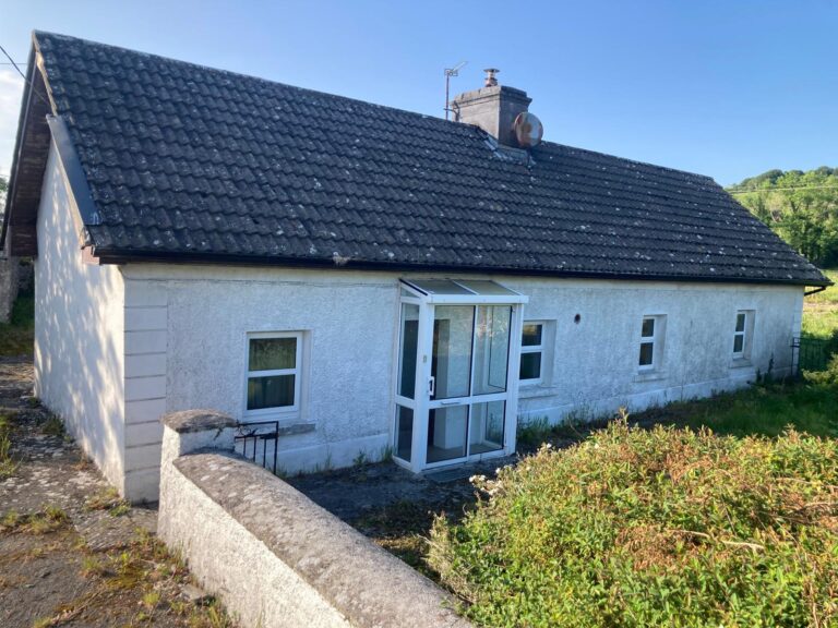 SOLD: Cottage at Castlehackett, Belclare, Tuam, Co. Galway